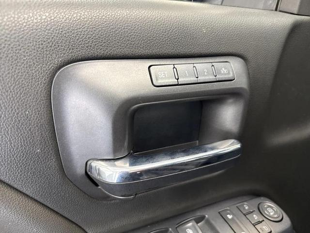 Photo of 2017 Onyx Black GMC Sierra 1500