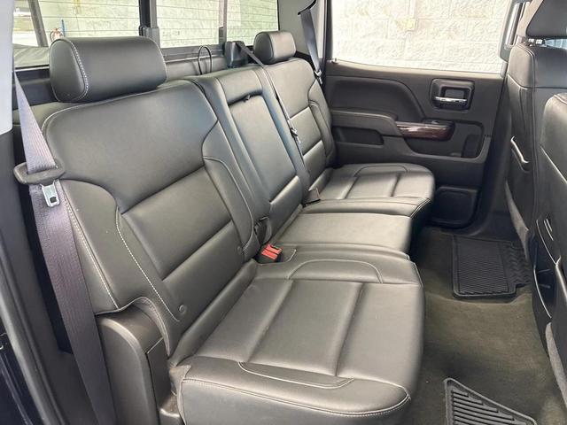 Photo of 2017 Onyx Black GMC Sierra 1500