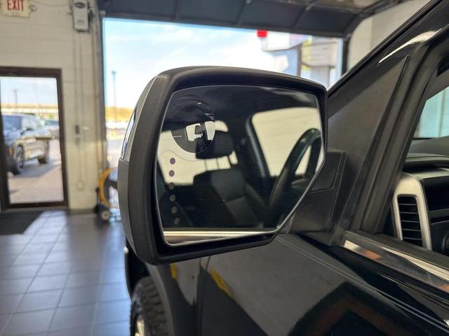 Photo of 2017 Onyx Black GMC Sierra 1500