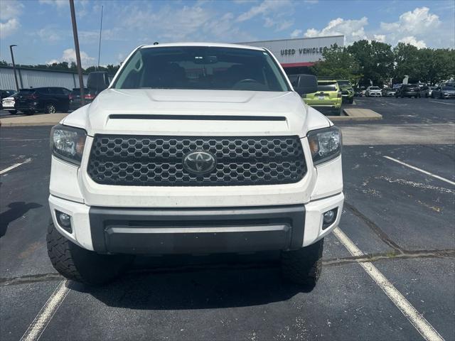 Photo of 2019 Super White Toyota Tundra