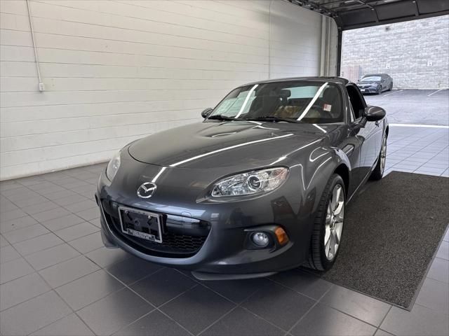 Photo of 2015 Meteor Gray Mazda MX-5 Miata