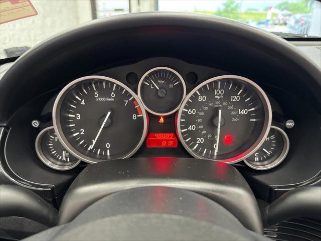 Photo of 2015 Meteor Gray Mazda MX-5 Miata