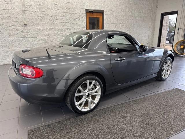 Photo of 2015 Meteor Gray Mazda MX-5 Miata