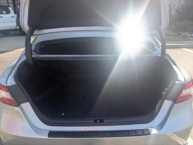 Photo of 2020 Midnight Black Metallic Toyota Camry