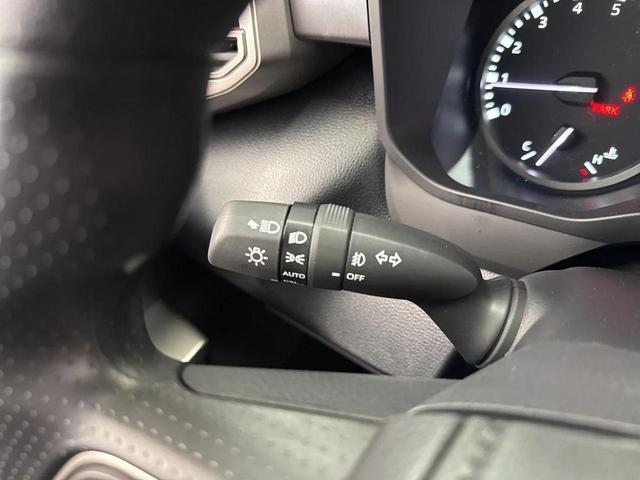 Photo of 2025 Magnetic Grey Toyota Tundra