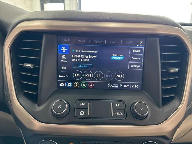Photo of 2023 White Frost Tricoat GMC Acadia