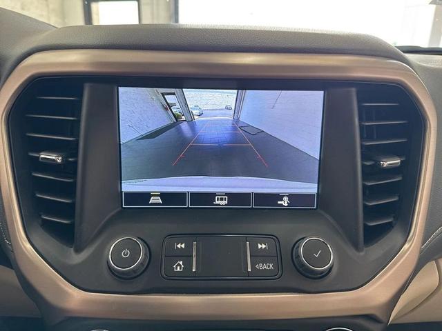 Photo of 2023 White Frost Tricoat GMC Acadia