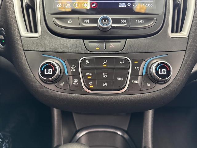 Photo of 2024 Summit White Chevrolet Malibu