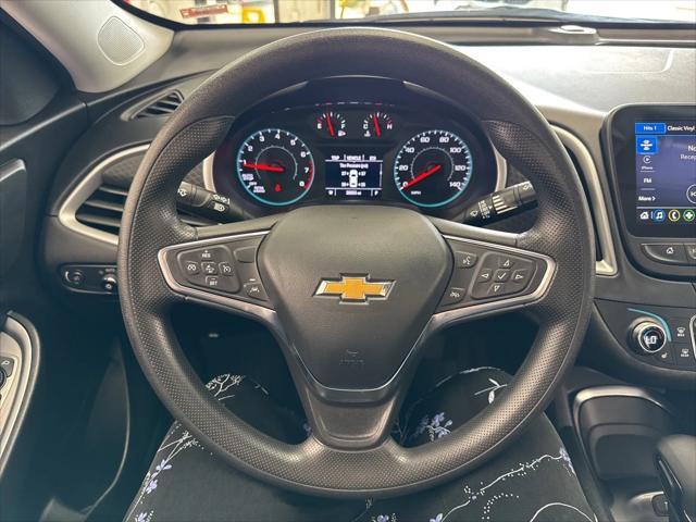 Photo of 2024 Summit White Chevrolet Malibu