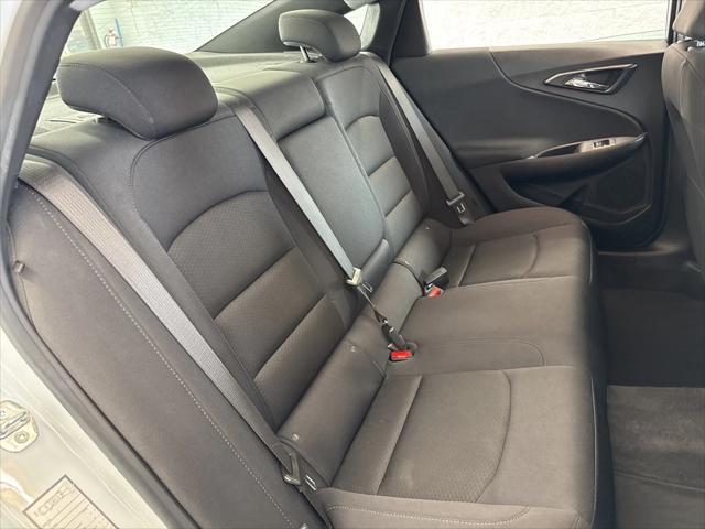 Photo of 2024 Summit White Chevrolet Malibu