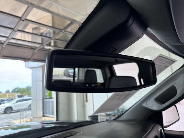 Photo of 2022 Pacific Blue Metallic GMC Sierra 1500