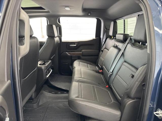 Photo of 2022 Pacific Blue Metallic GMC Sierra 1500