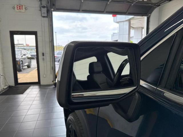 Photo of 2022 Pacific Blue Metallic GMC Sierra 1500