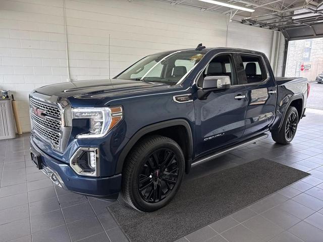 Photo of 2022 Pacific Blue Metallic GMC Sierra 1500