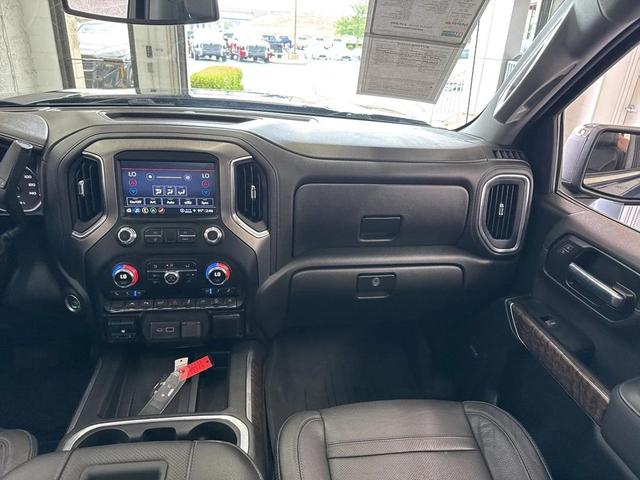 Photo of 2022 Pacific Blue Metallic GMC Sierra 1500