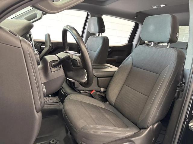 Photo of 2019 Black Chevrolet Silverado 1500