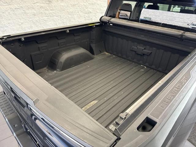 Photo of 2019 Black Chevrolet Silverado 1500
