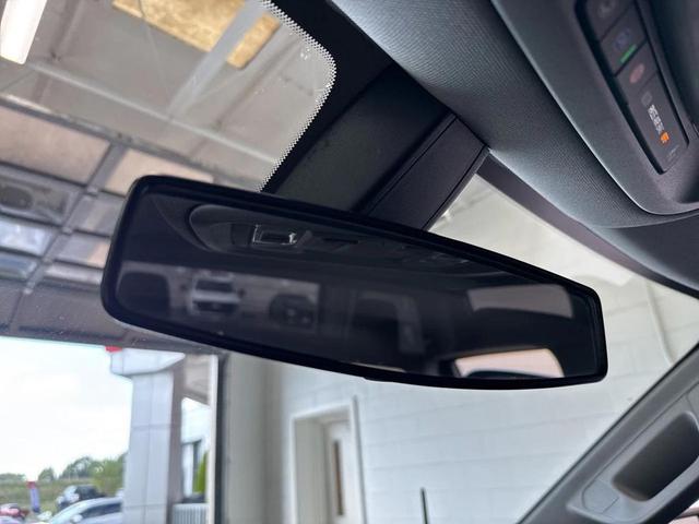 Photo of 2019 Black Chevrolet Silverado 1500