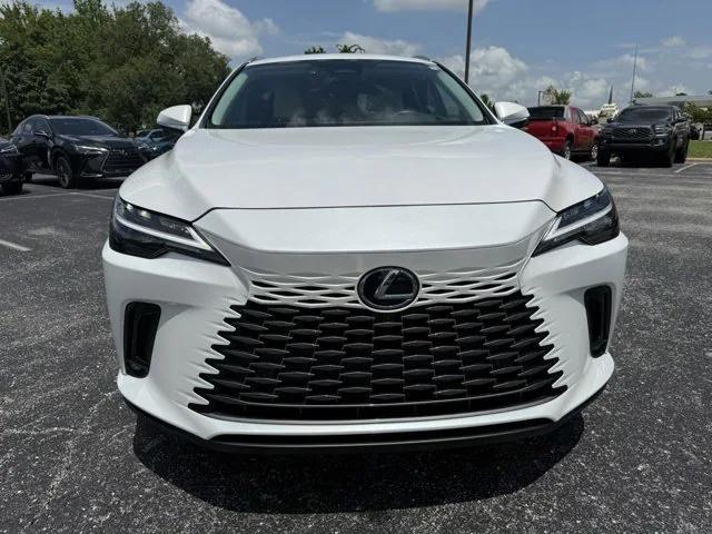 Photo of 2024 Eminent White Pearl Lexus RX 350