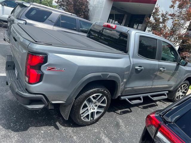 Photo of 2023 Sterling Gray Metallic Chevrolet Colorado