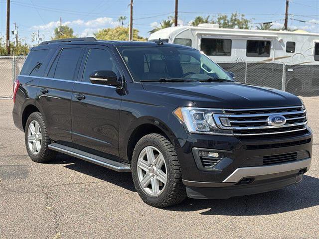 Photo of 2020 Agate Black Ford Expedition