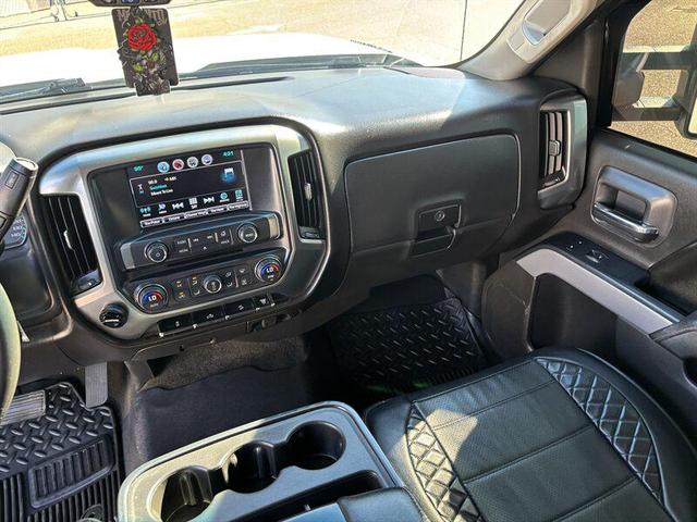 Photo of 2016 Summit White Chevrolet Silverado 2500