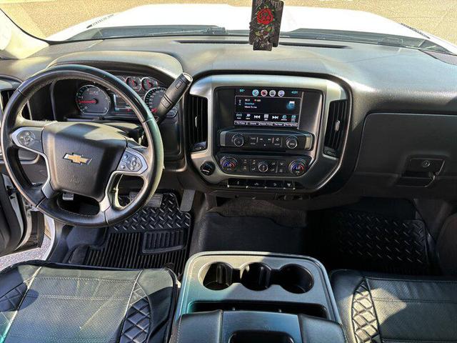 Photo of 2016 Summit White Chevrolet Silverado 2500