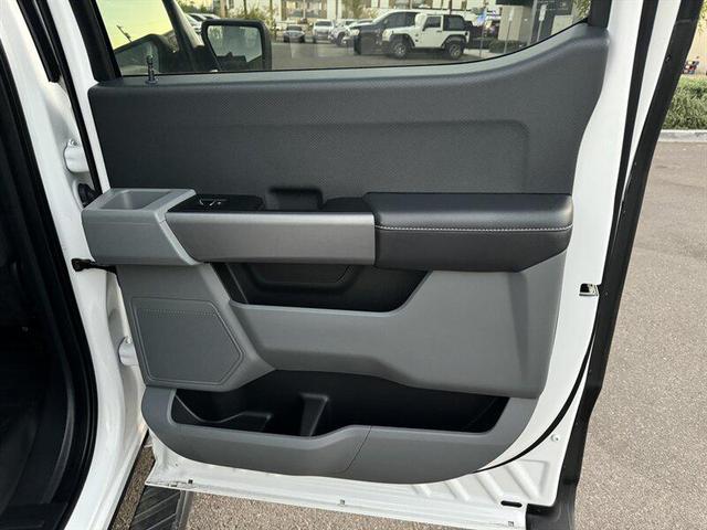 Photo of 2021 Oxford White/Carbonized Gray Ford F-150