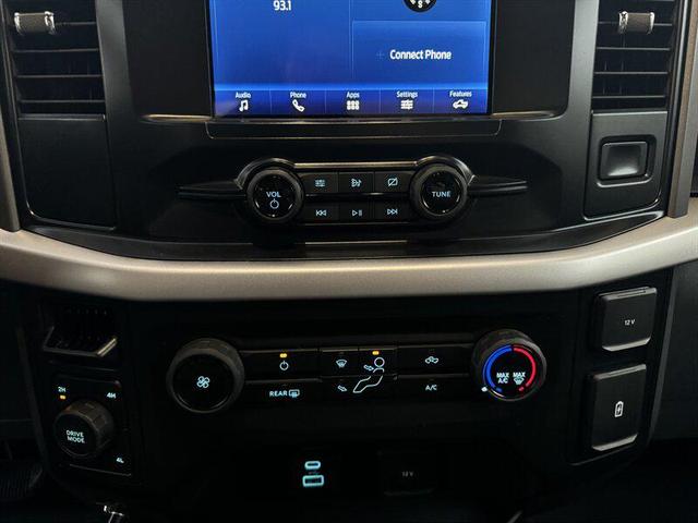Photo of 2021 Oxford White/Carbonized Gray Ford F-150