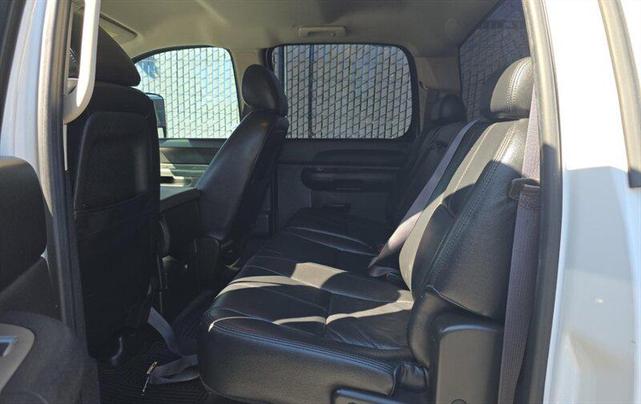 Photo of 2011 Summit White Chevrolet Silverado 3500