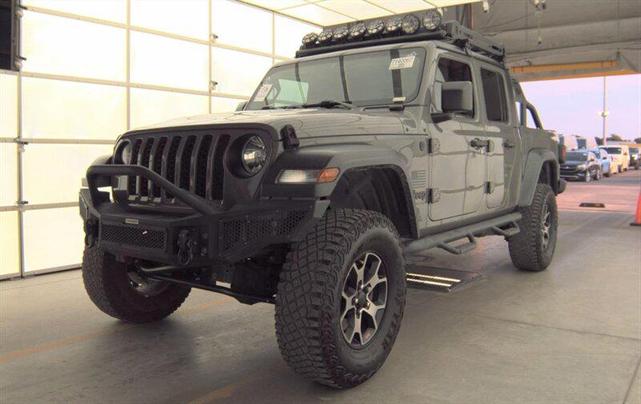 Photo of 2020 Sting-Gray Clearcoat Jeep Gladiator