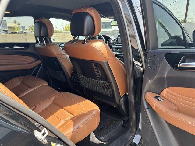 Photo of 2018 Black Mercedes-Benz AMG GLE 43