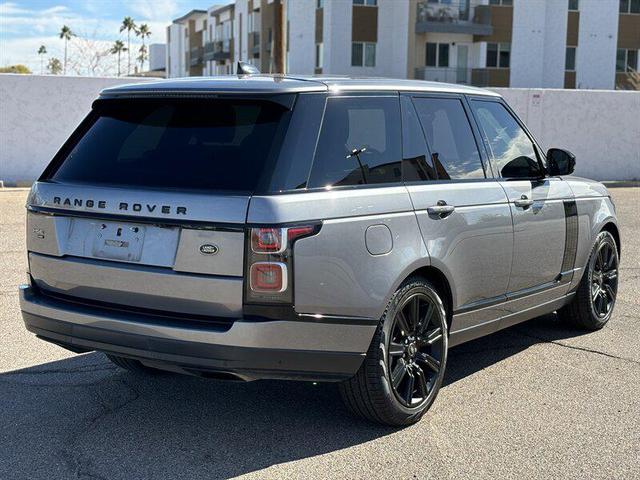 Photo of 2022 Gray Land Rover Range Rover