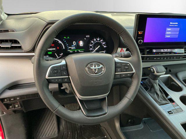 Photo of 2025 Ruby Flare Pearl Toyota Sienna