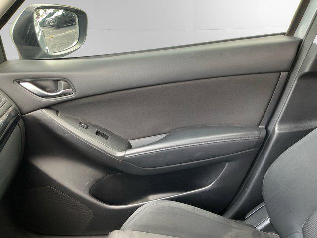 Photo of 2016 Sonic Silver Metallic Mazda CX-5