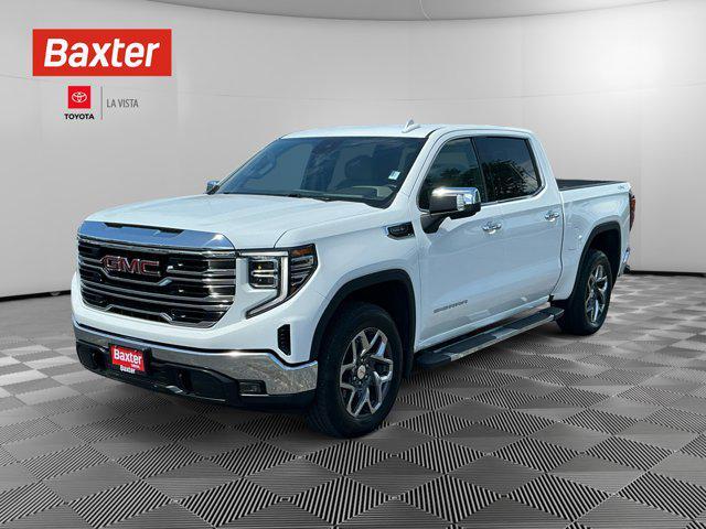 Photo of 2024 Summit White GMC Sierra 1500