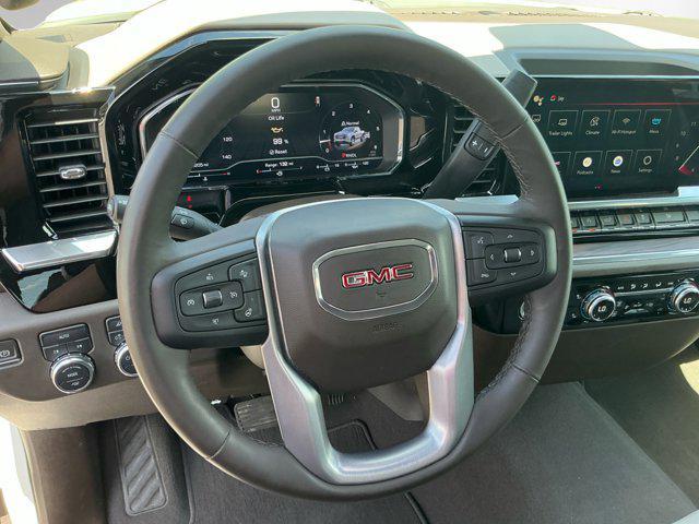 Photo of 2024 Summit White GMC Sierra 1500