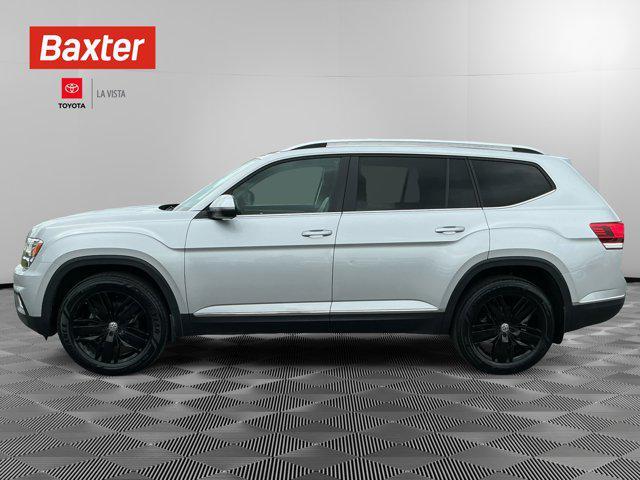 Photo of 2019 Reflex Silver Metallic Volkswagen Atlas