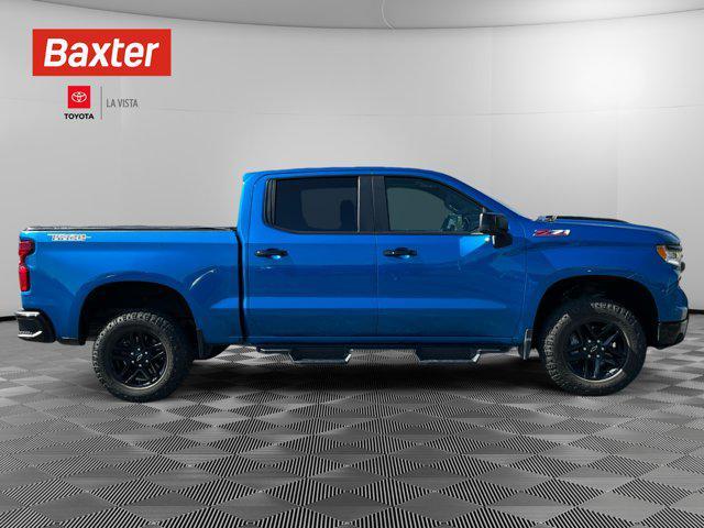 Photo of 2022 Glacier Blue Metallic Chevrolet Silverado 1500