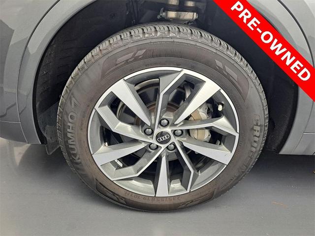 Photo of 2022 Daytona Gray Pearl Effect Audi Q5
