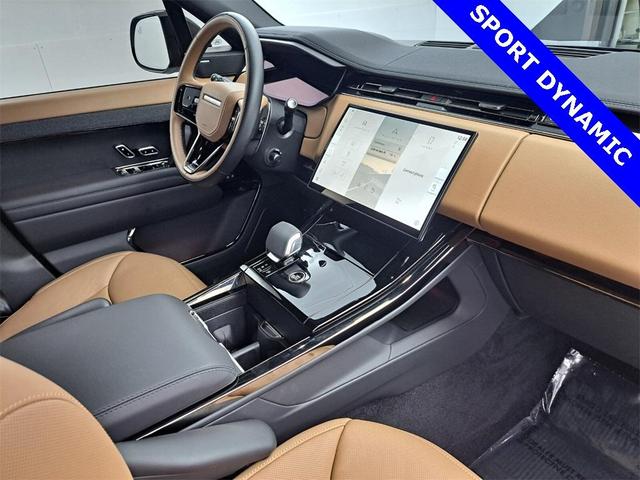 Photo of 2024 Santorini Black Land Rover Range Rover Sport