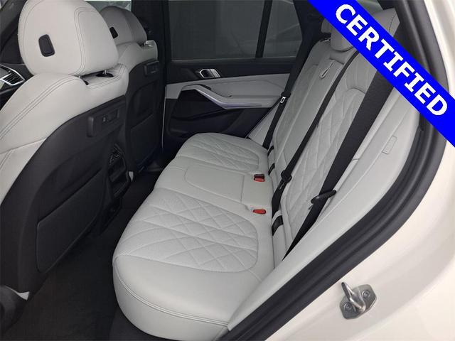 Photo of 2023 Alpine White BMW X5