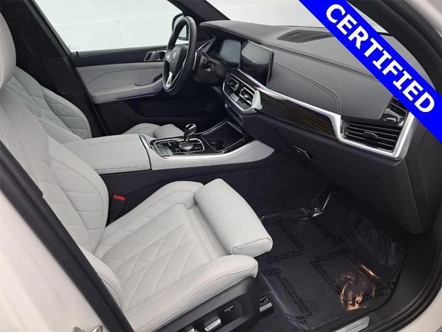 Photo of 2023 Alpine White BMW X5