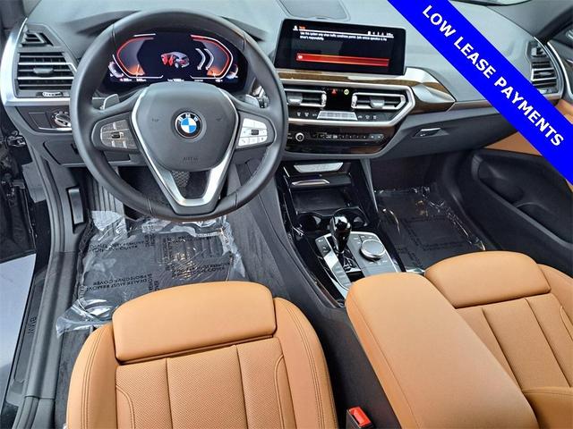 Photo of 2024 Black Sapphire Metallic BMW X3