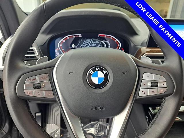 Photo of 2024 Black Sapphire Metallic BMW X3