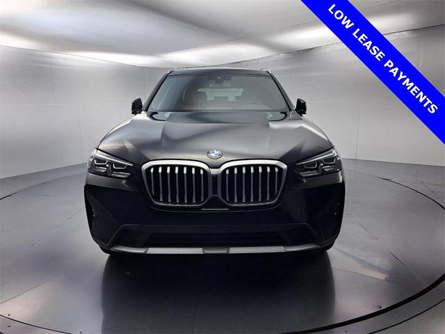 Photo of 2024 Black Sapphire Metallic BMW X3