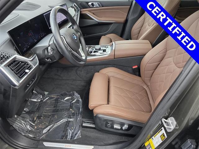 Photo of 2024 Manhattan Green Metallic BMW X5 PHEV