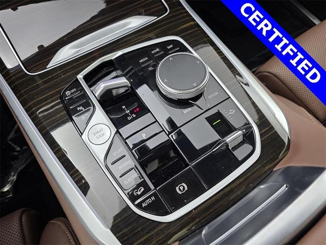 Photo of 2024 Manhattan Green Metallic BMW X5 PHEV