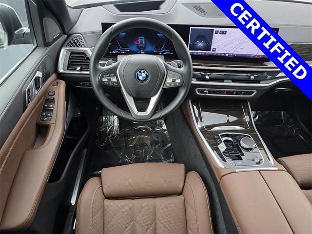 Photo of 2024 Manhattan Green Metallic BMW X5 PHEV