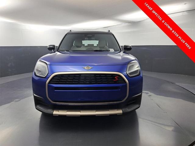 Photo of 2025 Blazing Blue Metallic MINI Countryman